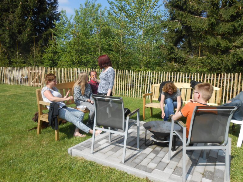 bijhetzwembad.jpg