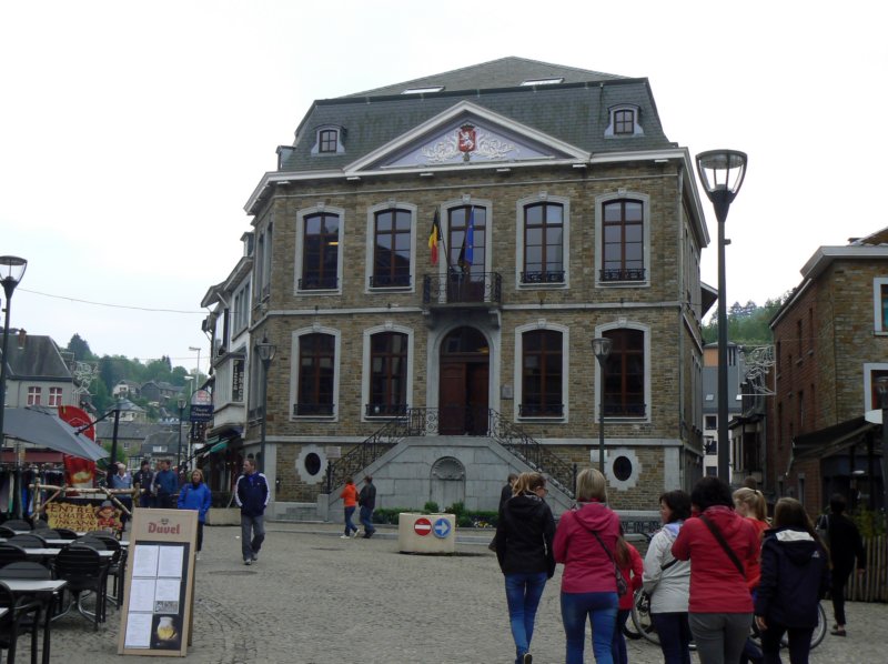 larochestadhuis.jpg