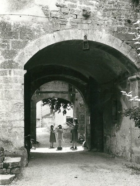 bourgognedaroissemurenauxois2.jpg