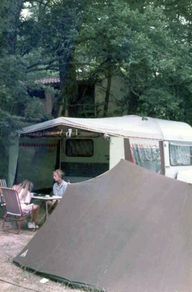 luberonaptcamping3.jpg