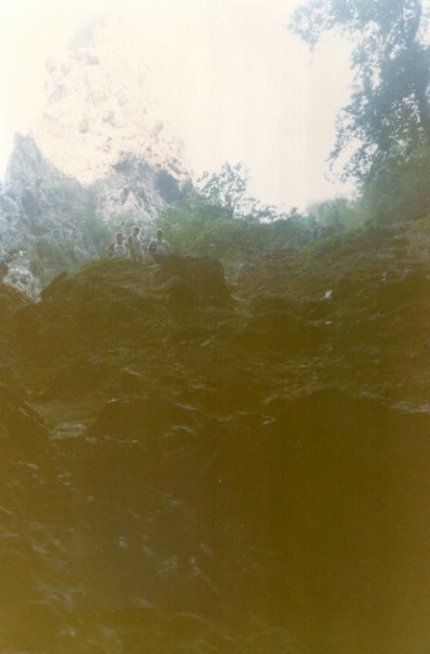 fontainedevaucluseoorsprongvandesorgue.jpg