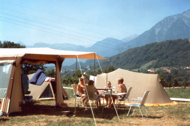 venthoncampinglesmarmottes3.jpg
