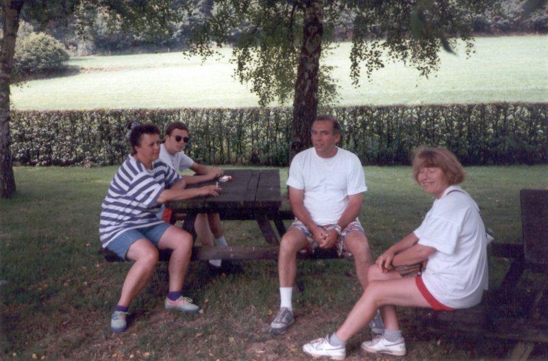 lielerwandelingdrielandenpunt2.jpg