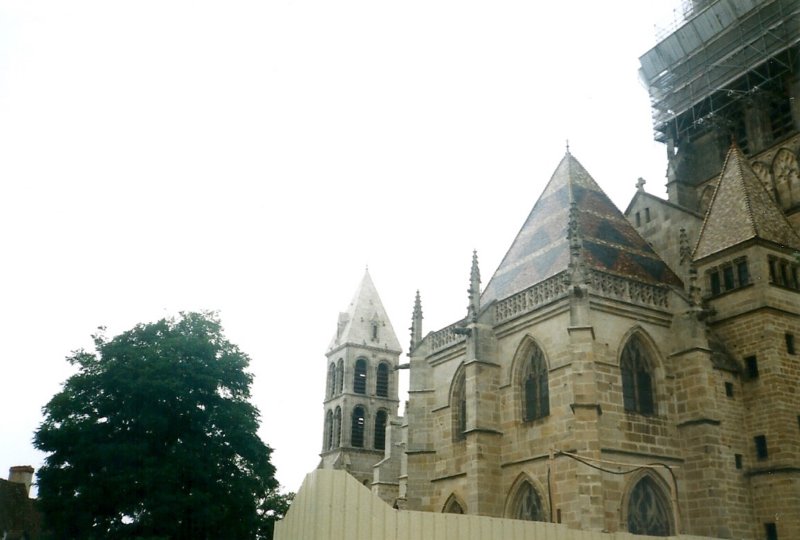 adetailcathedralestlazaire.jpg