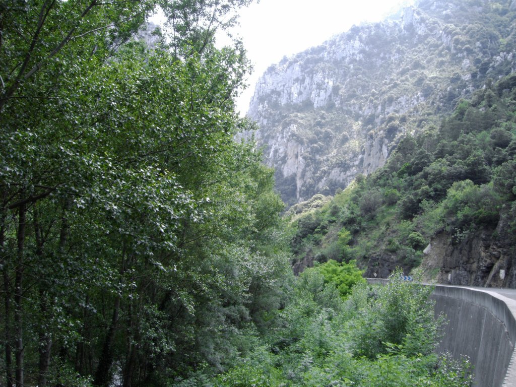 gorgespierrelys3.jpg