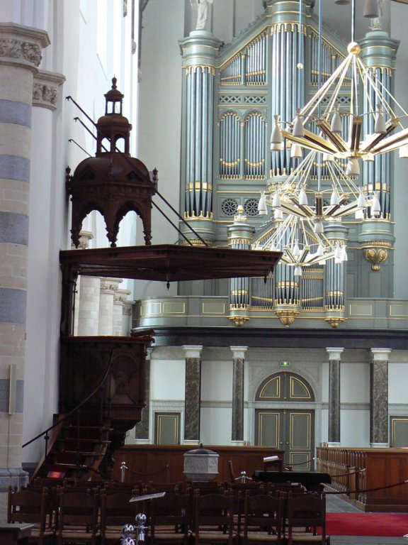 aoudekerkkanselenorgel.jpg
